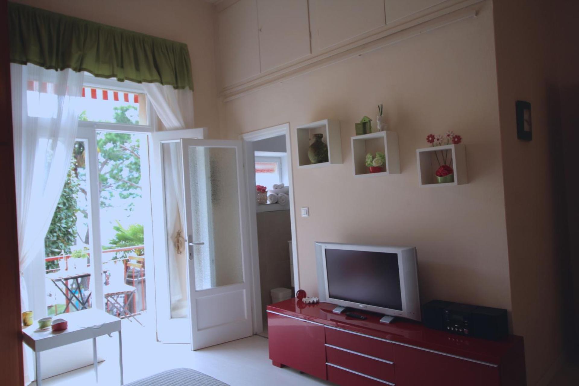 Holiday home Historic House By The La Renee Casa