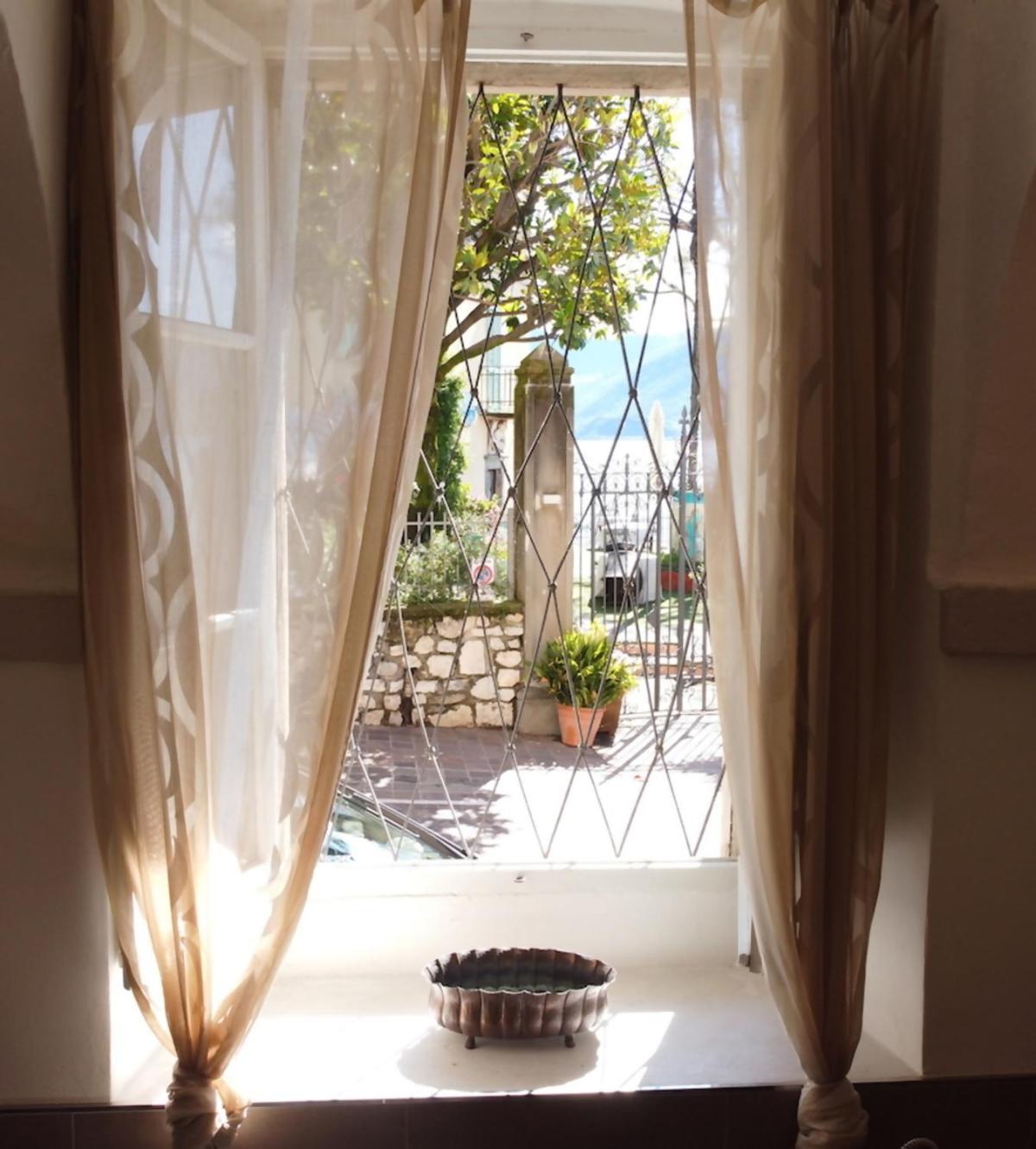 Historic House By The La Renee Casa Predore